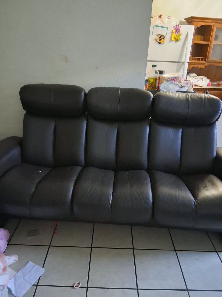 Sofá Reclinable De Piel Para Tres Personas