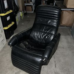 Modern Century Black Leather Chair