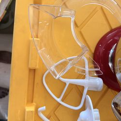 Kitchen Aid Stand Alone Mixer w/accessories