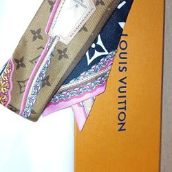 Louis VUITTON BANDEAU SCARF