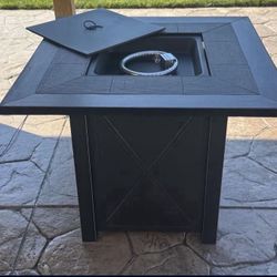 New ASSEMBLED 30" Propane Fire Pit Table - Includes Weather Cover Lid & Lava Rocks (Multiple in Stock) 