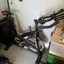 Schwinn IC3 Stationary bike