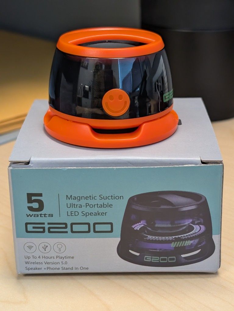 Magnetic Suction LED Speaker