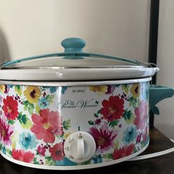 Pioneer Woman Crockpot.