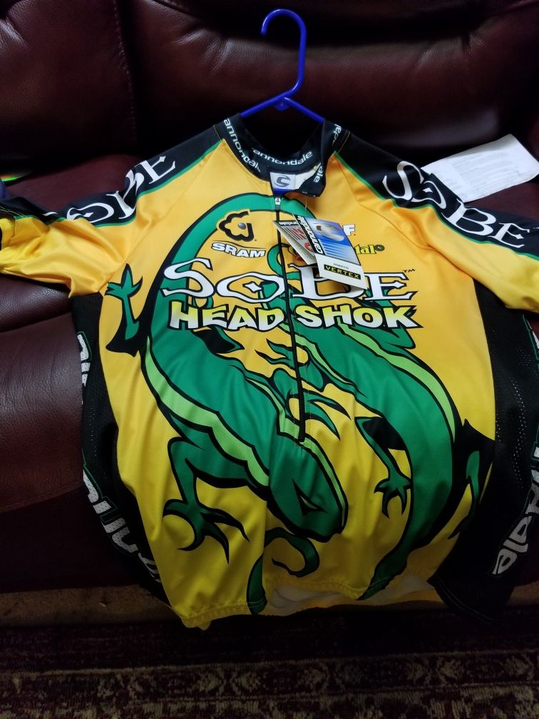 Cannondale bike shirt