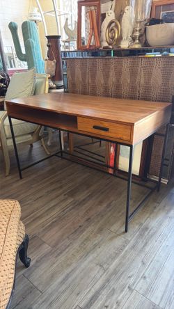 Solid wood Metal base Desk