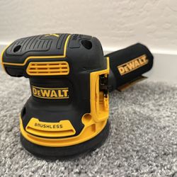 DEWALT 20V MAX XR Random Orbital Sander (Tool Only)
