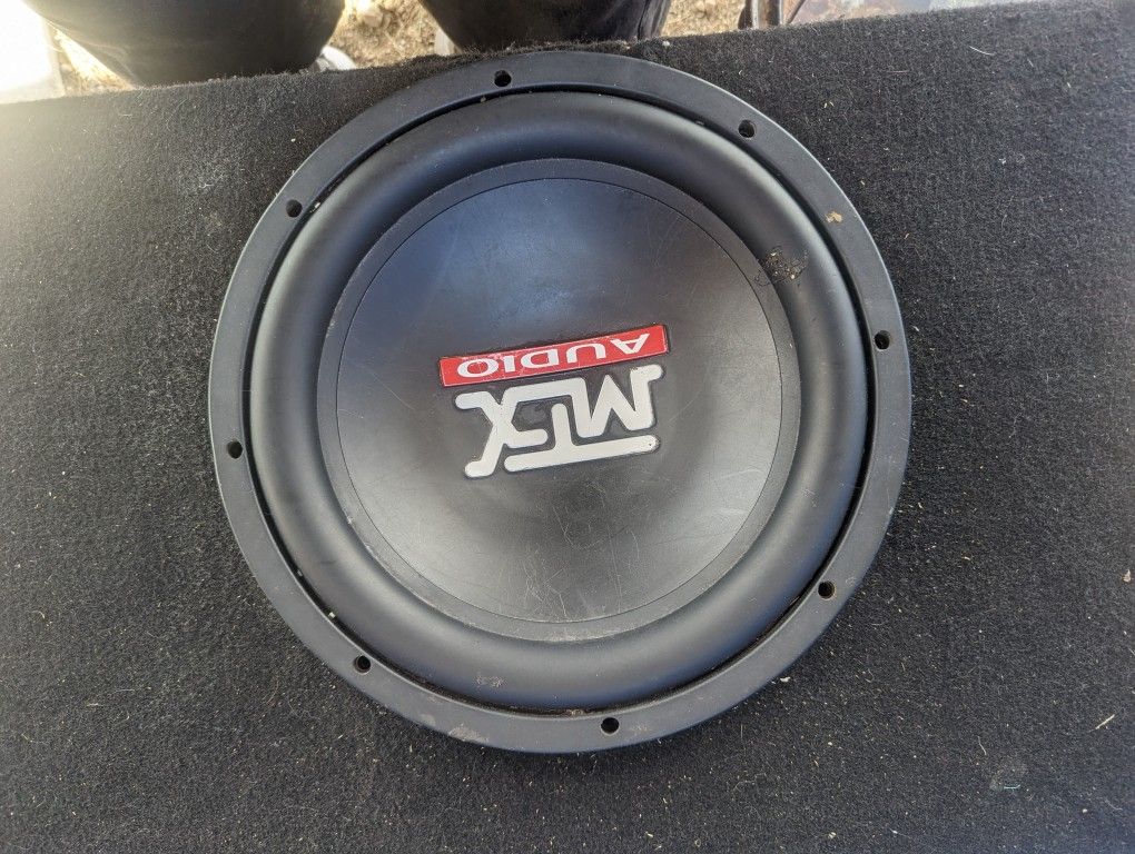 MTX 12 Subwoofer In Truck Box