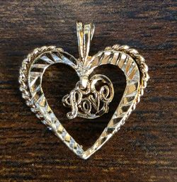 Real 10K Solid Gold Diamond-Cut Love Heart Pendant Charm