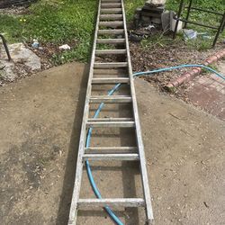 Heavy duty aluminum, 40 ft ladder