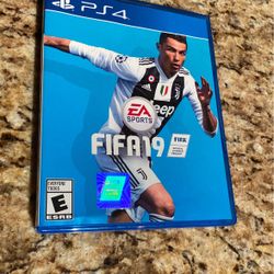 PS4 FIFA2019 Soccer Video Games.