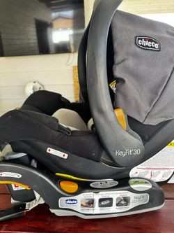 Chicco Key Fit 30 Infant Car seat