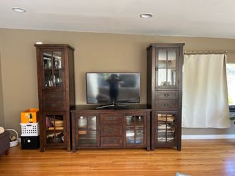 3 piece dark wood entertainment center