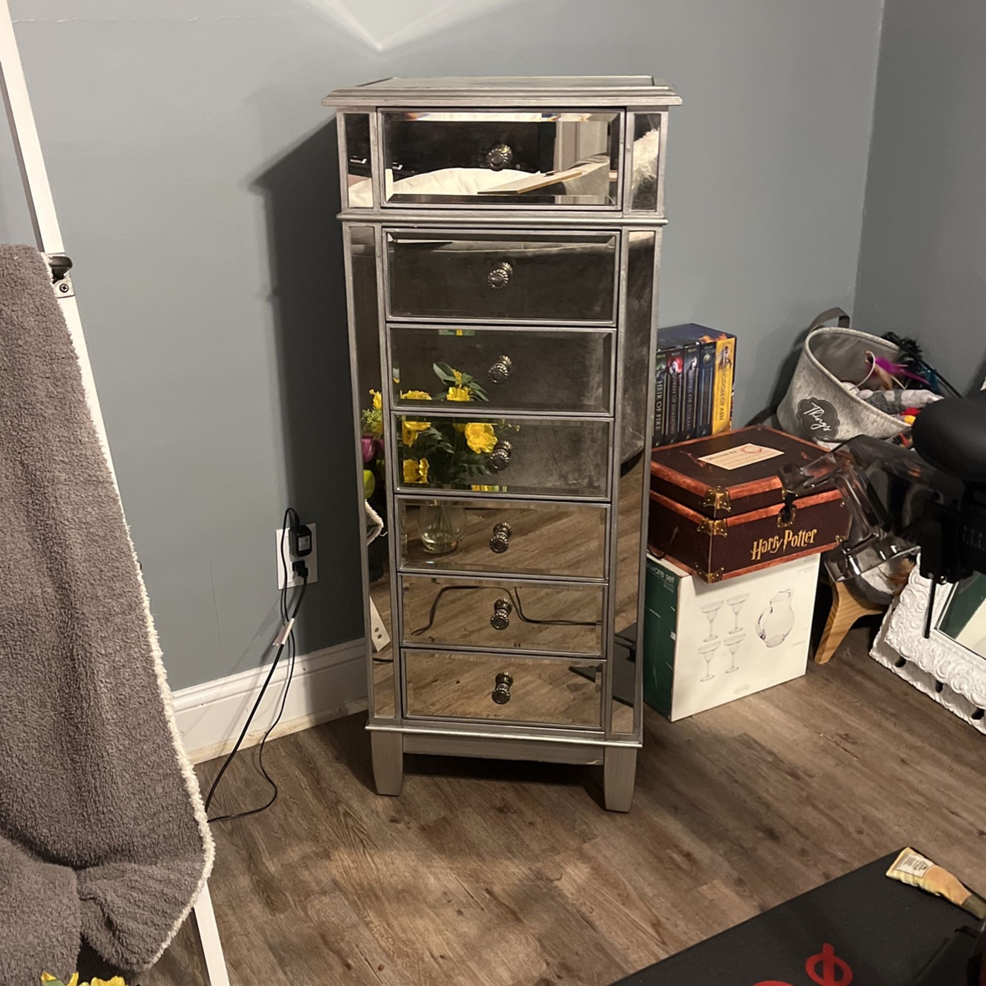 Pier One Lingerie Chest. 7 Drawers. 4 Feet Tall
