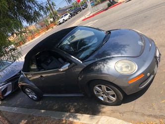 VOLKSWAGEN CONVERTIBLE 2007