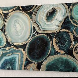Beautiful Contemporary Wall Decor Art - Like New!!!