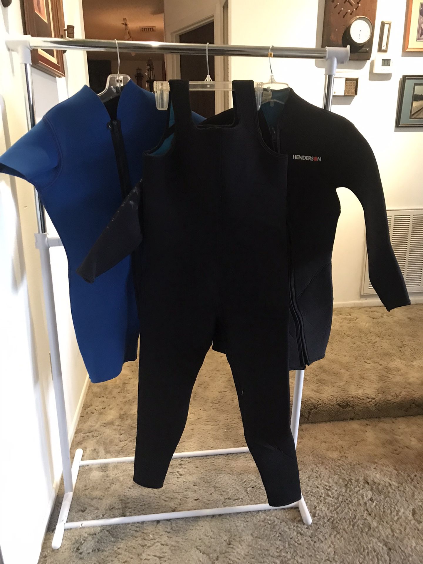 3 Wet Suits XL $10.00 Set