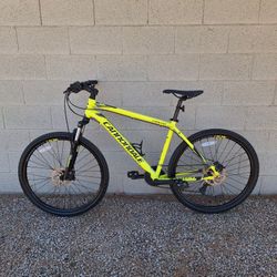 CANNONDALE CATALYST 27.5 INCH MOUNTAIN BIKE LIKE NEW ( CHECK MY OTHER BIKES)