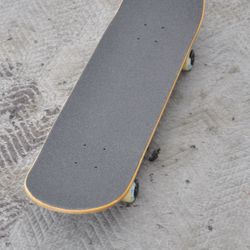 NYJAH HUSTON SKATEBOARD 