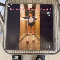 RONSTADT, LINDA 'LIVING IN THE U.S.A.