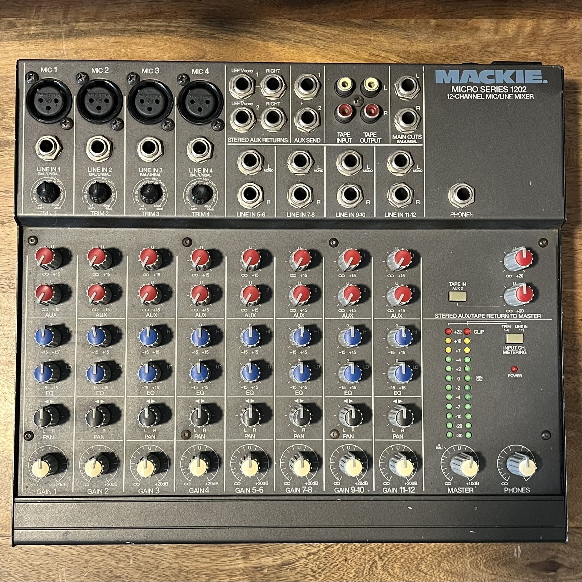 Vintage Mackie Micro Series 1202 (Daft Punk Mixer)