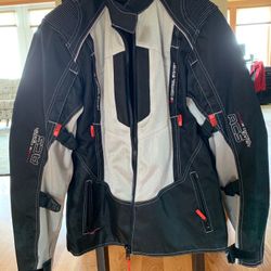 Women’s Motorcycle Jacket Size M