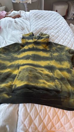 Designer sweater (Amiri)