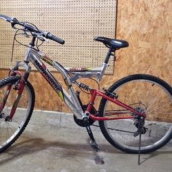 Mongoose Mountains Bike