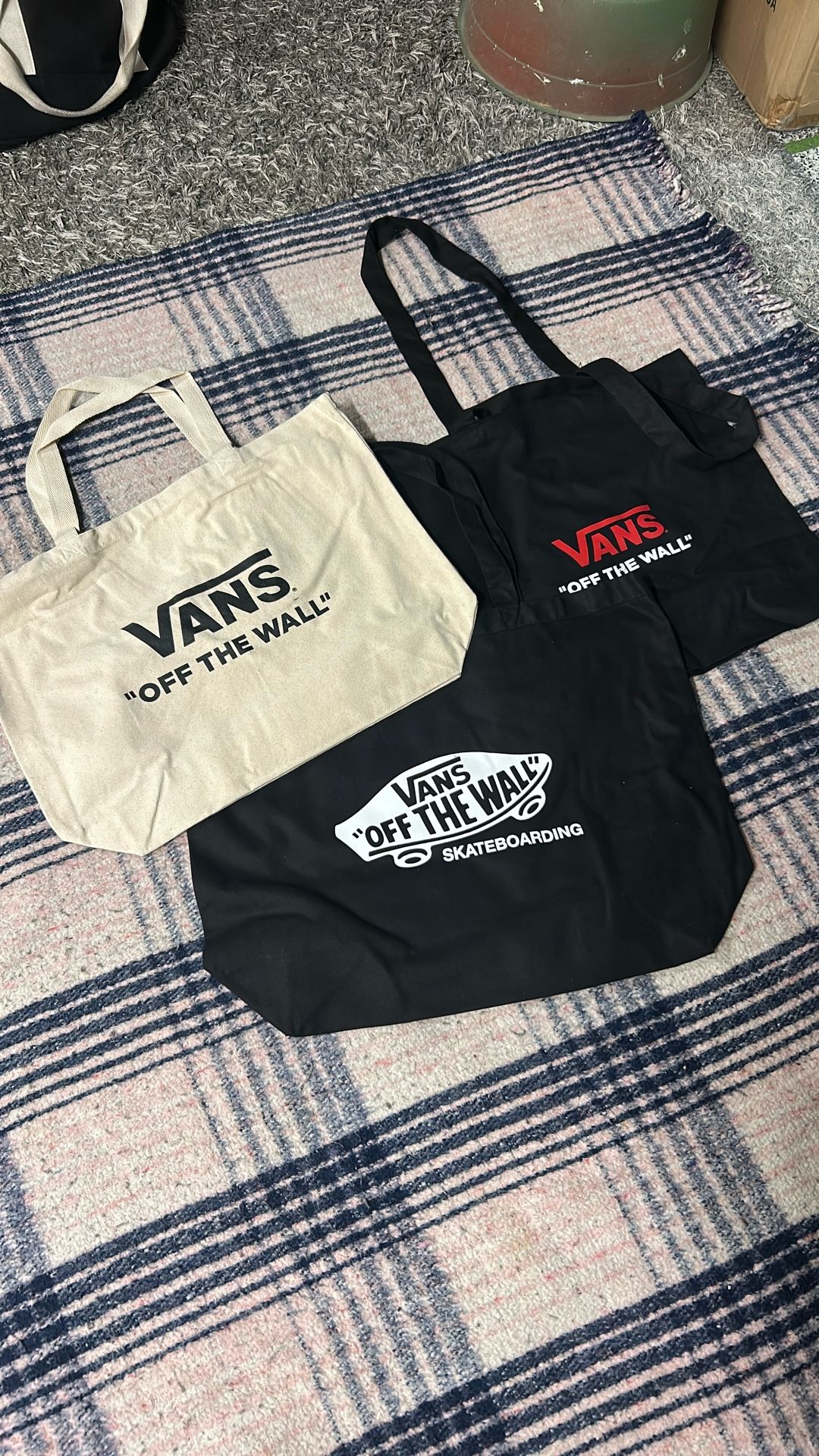 Vans Tote Bags 