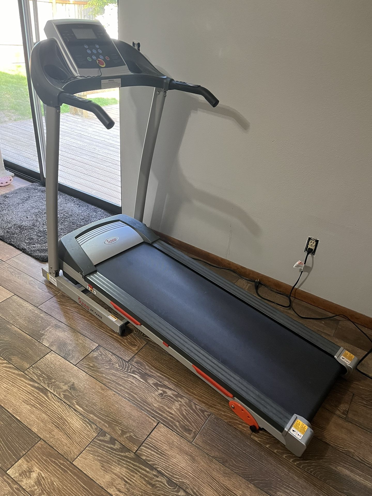 Sunny Health & Fitness SF-T4400 Treadmill