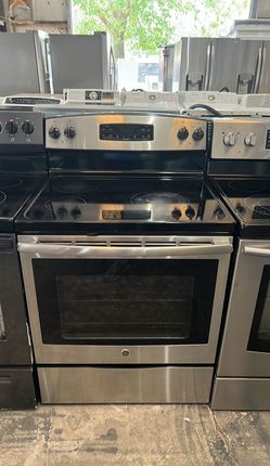 GE Electric Range with Self Clean Stainless