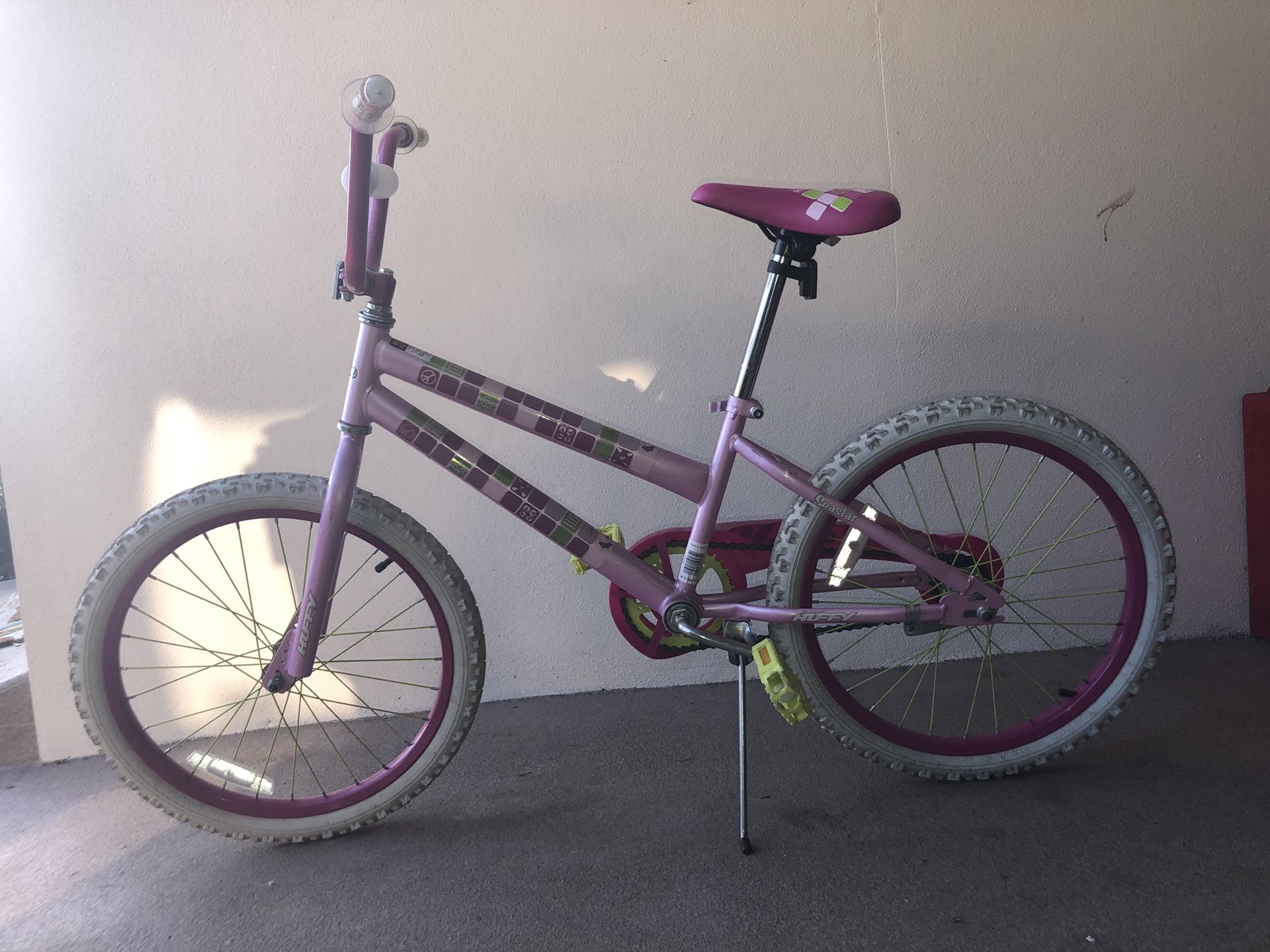 Girl’s Hufffy Bike