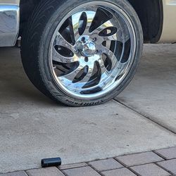 20 Inch Chrome 5x5 Wheels