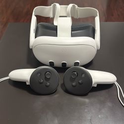 Meta Quest 3 VR Headsets 