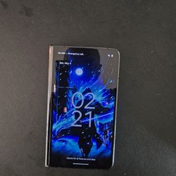 GOOGLE PIXEL FOLD AT&T. 512GB. EXCELLENT CONDITION. COMES WITH 3 CASES. 