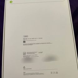 Brand new iPad Air 13” M3 2025
