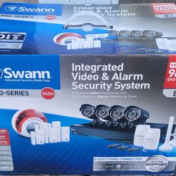 Swann
Advanced Security Made Easy