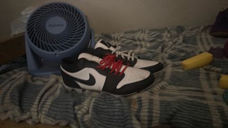 Jordan 1 low cleats