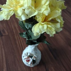 Vases With Ornaments $3 Each