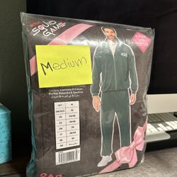 HOLLOWEEN SQUID GAME COSTUME