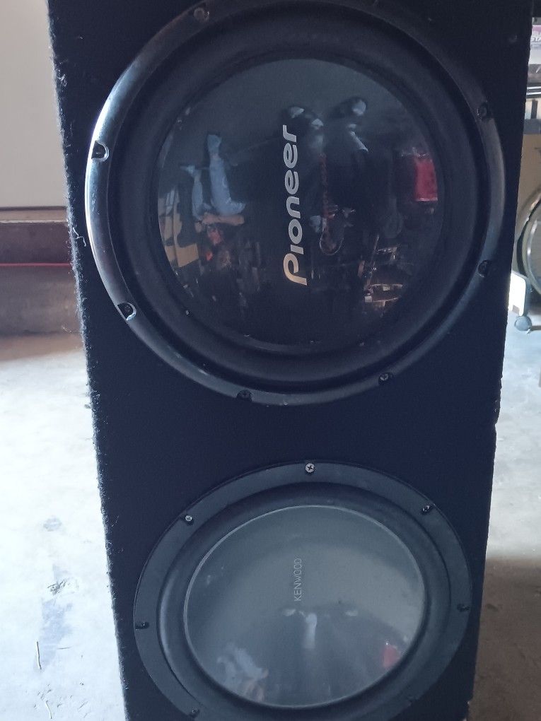 12 Inch Subwoofers 