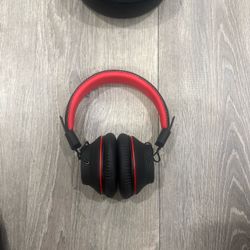 Bluetooth headphones