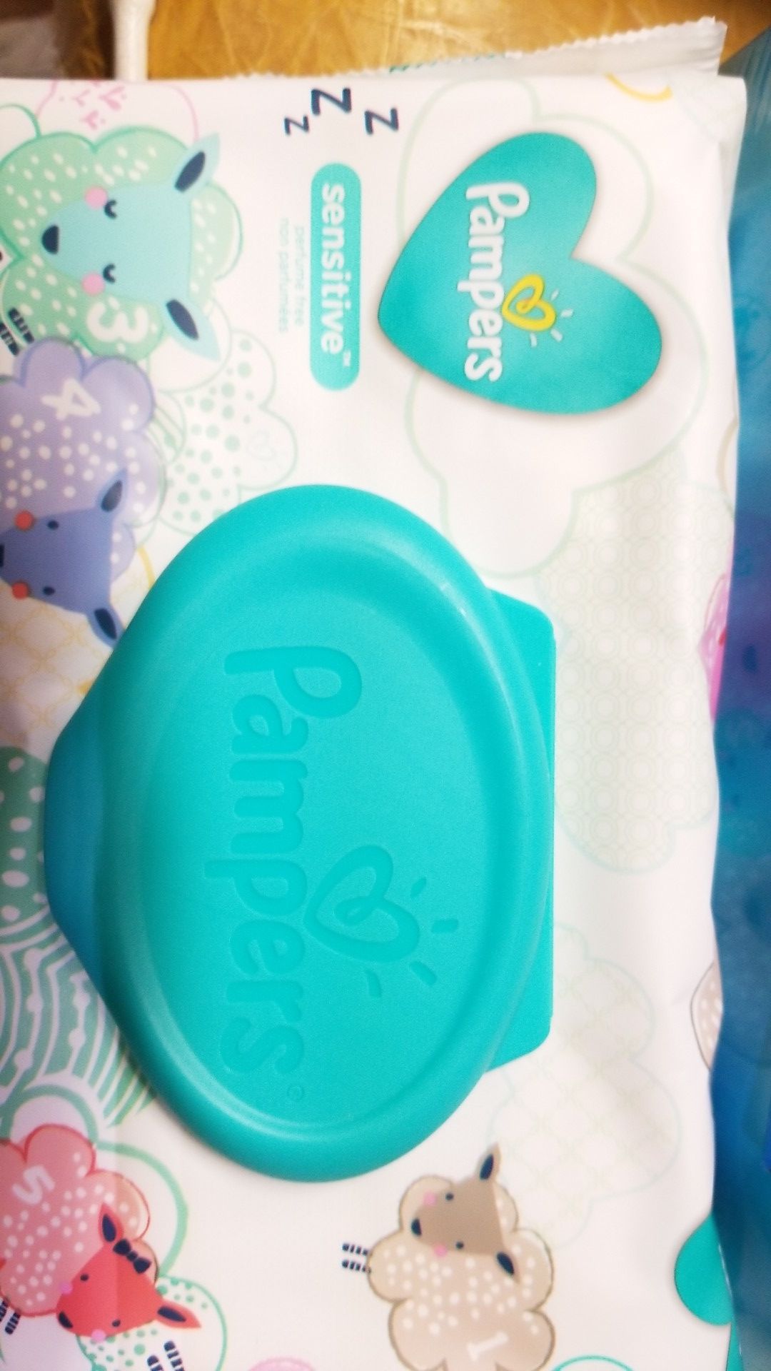 Pampers