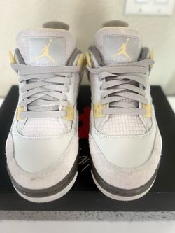 Air Jordan 4 Retro SE Craft Photon Dust