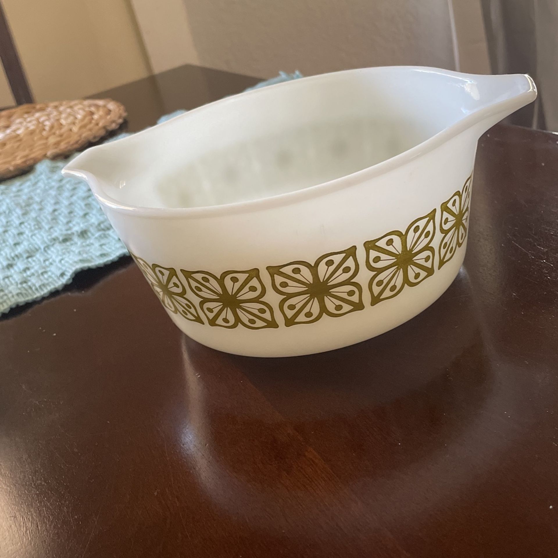 Pyrex Vintage Bowl