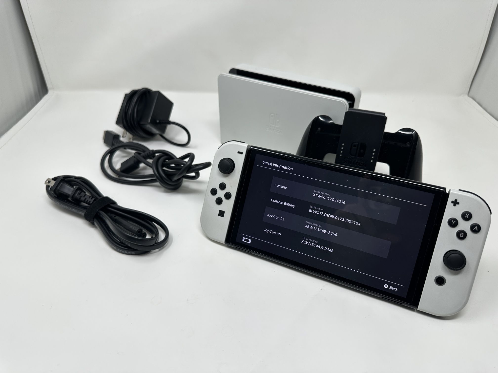 Nintendo Switch OLED White Bundle