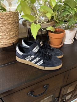 Adidas women’s  Handball Spezial 