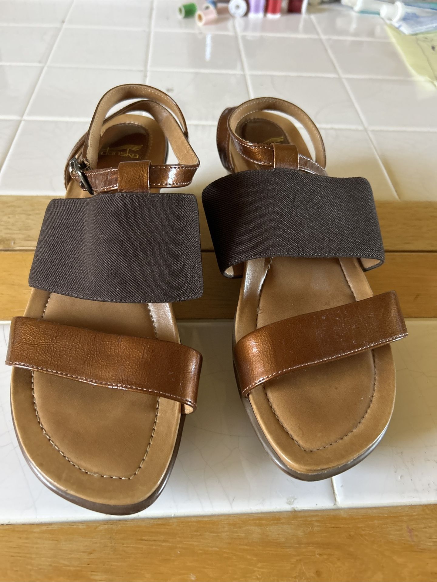 Dansko Sandals Size 37