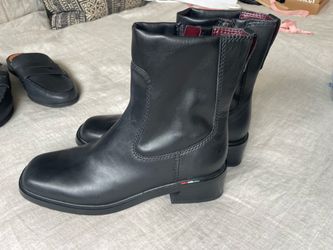 FrancoSarto Black Leather Booties