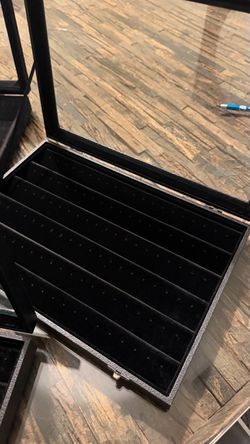 jewelry display case for store